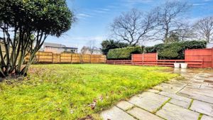 Photo 20- click for photo gallery